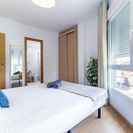 Modern Beach Apartment Valparaiso With Parking Málaga Buitenkant foto