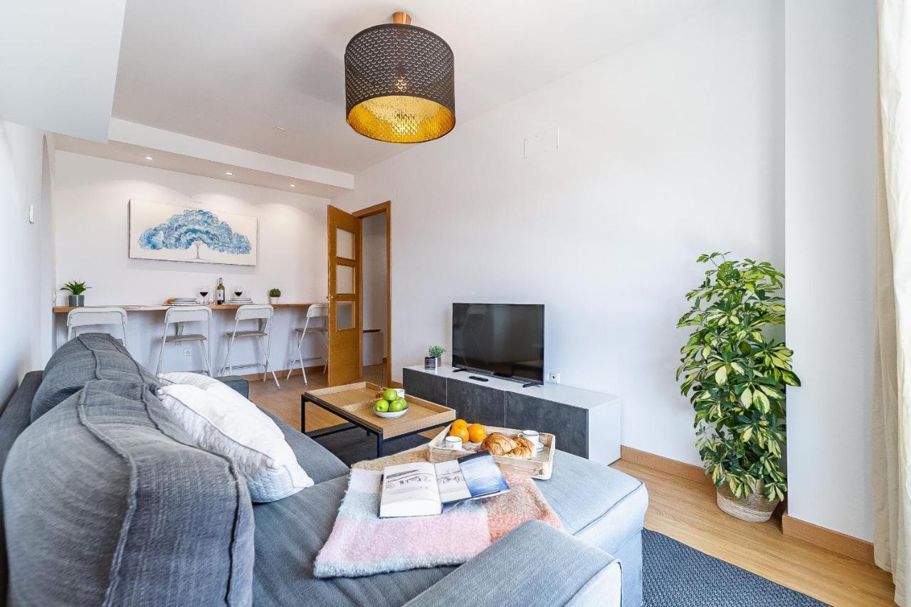 Modern Beach Apartment Valparaiso With Parking Málaga Buitenkant foto