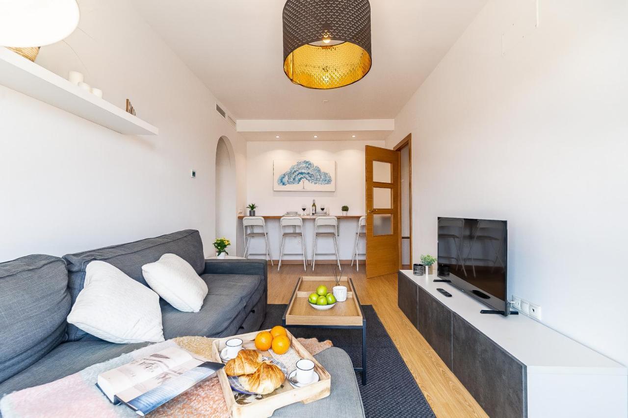 Modern Beach Apartment Valparaiso With Parking Málaga Buitenkant foto