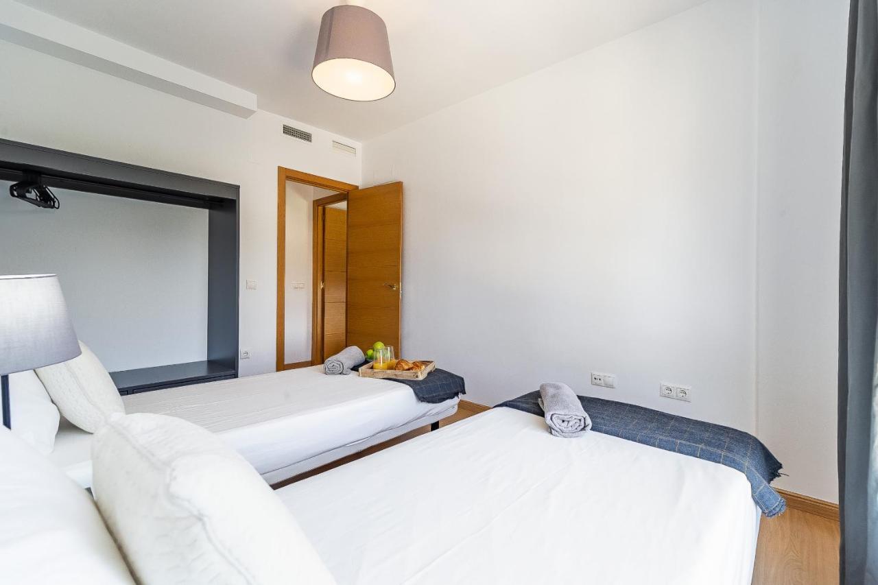 Modern Beach Apartment Valparaiso With Parking Málaga Buitenkant foto