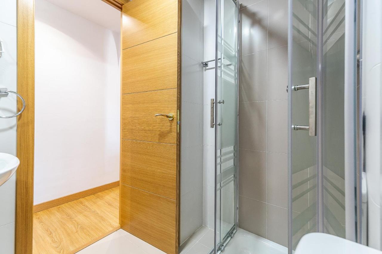 Modern Beach Apartment Valparaiso With Parking Málaga Buitenkant foto